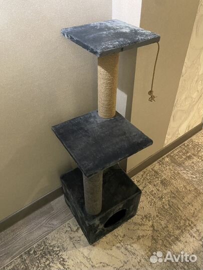 Домик для кошки с когтеточкой