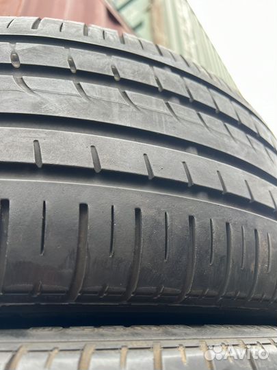 Pirelli P Zero Rosso 235/45 R19