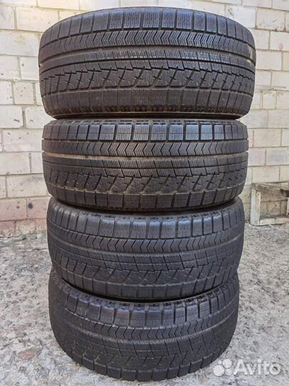 Bridgestone Blizzak VRX 235/50 R18 97V