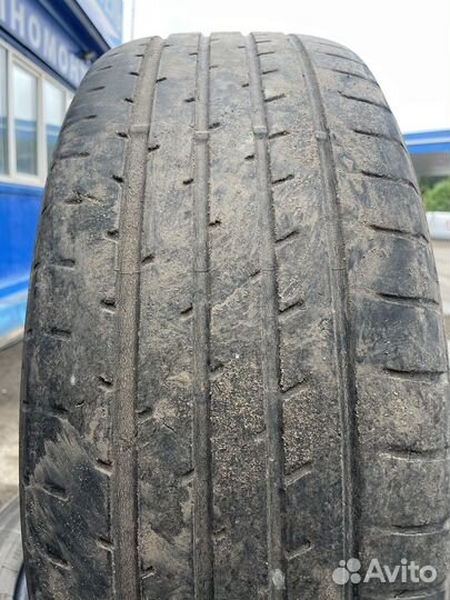 Toyo W8 255/55 R19
