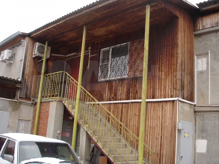 Офисно-складские помещения,334 м² на участке 10сот