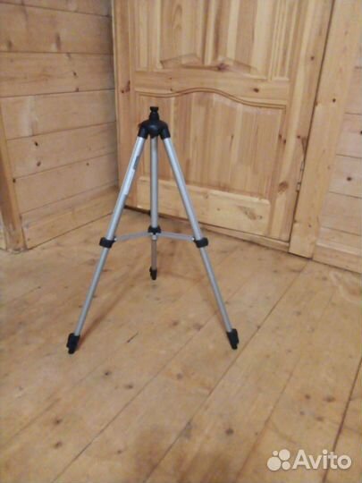 Штатив для фотоаппарата