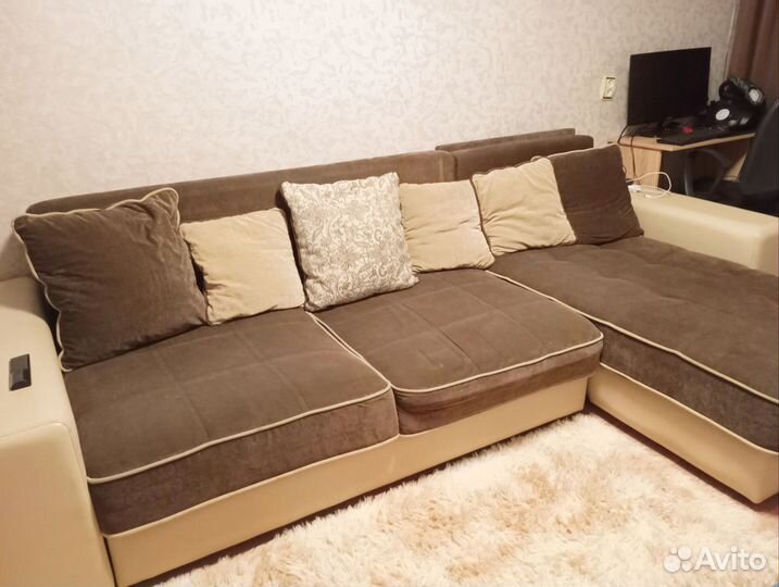 Угловой диван бу