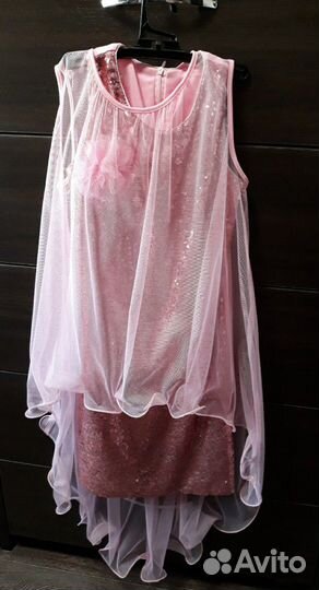 Платье нарядное