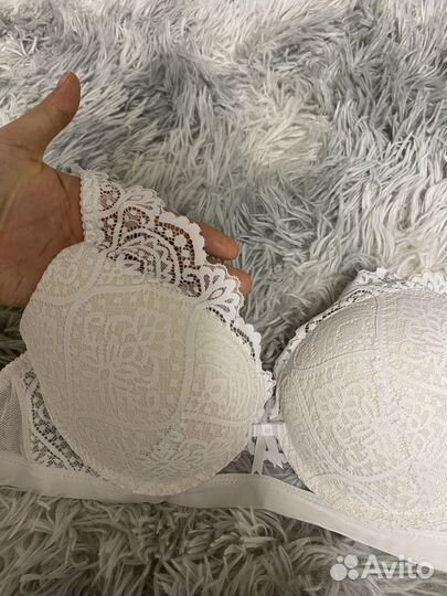 Бюстгальтер