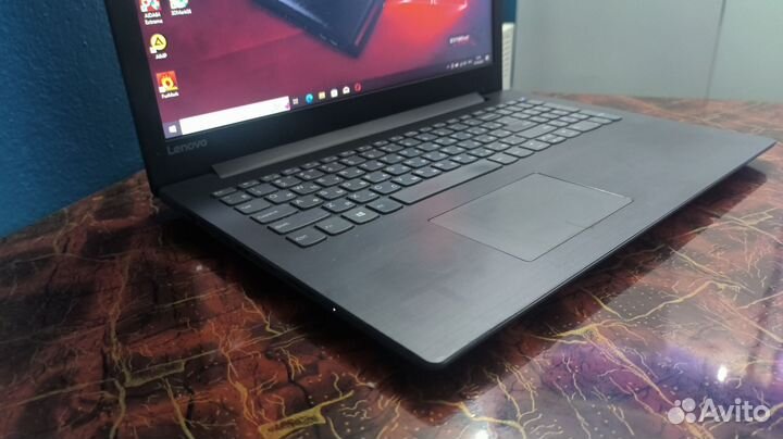 Lenovo 15.6