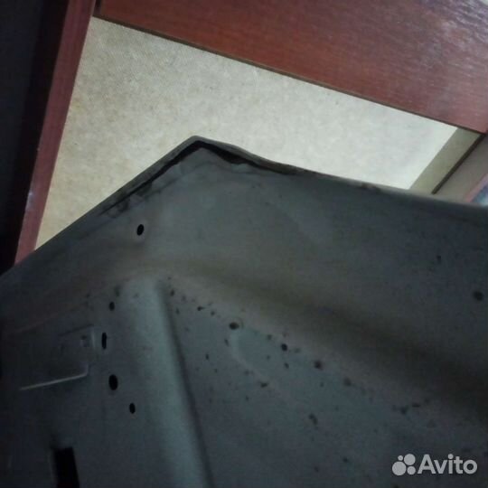 Капот на LADA xray