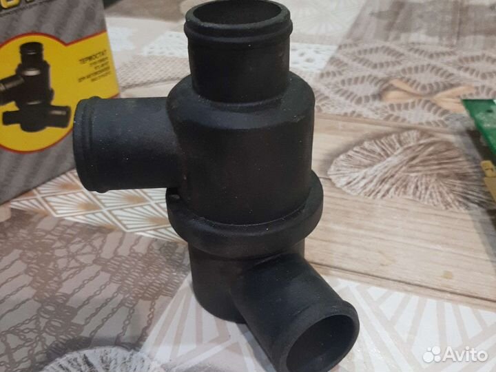 Термостат ваз 2110