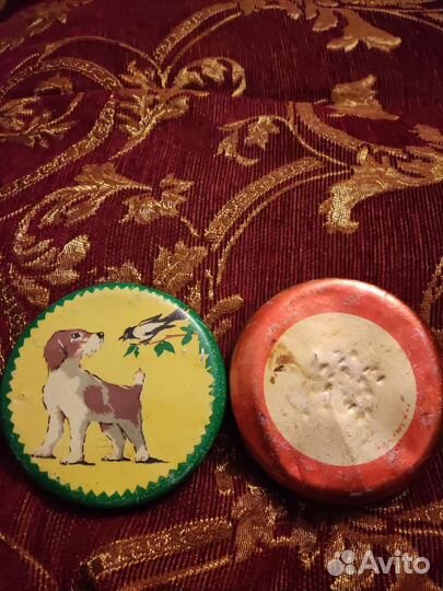 Жестяная кондитерская банка ссср.Собака,сорока