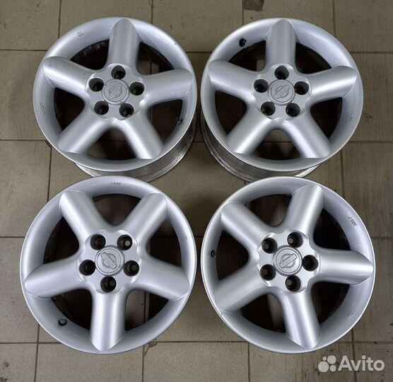 Оригинальные диски Nissan из Японии на 16