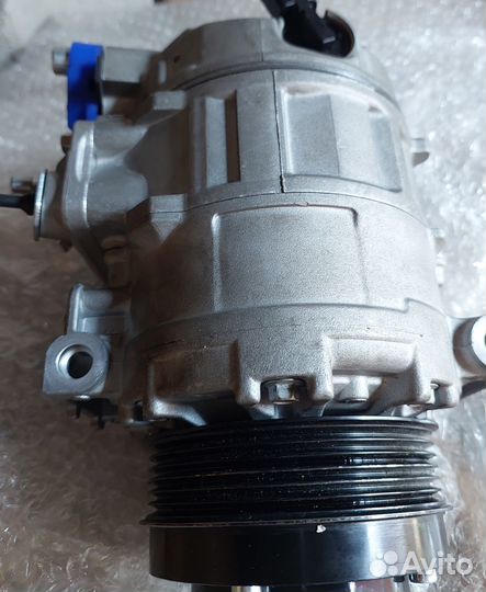 Компрессор кондиционера VAG 9090202KN