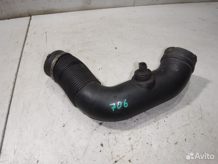 Воздуховод Opel Astra H