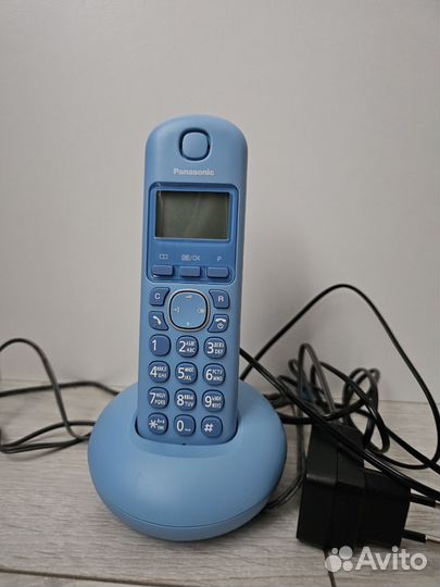 Домашний телефон dect Panasonic KX-TGB210RUW