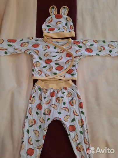 Костюмы для новорожденных 3 шт