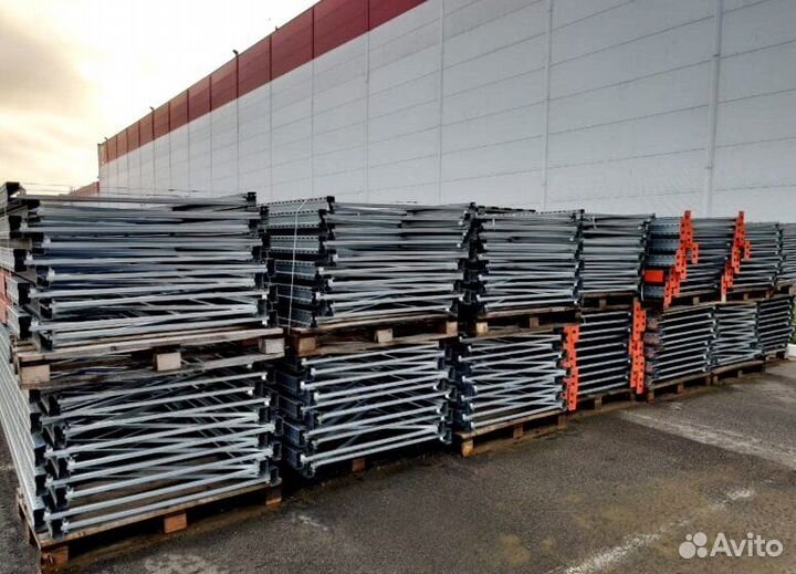 Стеллажи фронтальные металлические для склада Недк