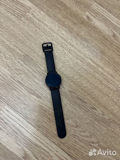 Samsung galaxy watch active 2(40мм) +зарядка
