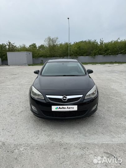 Opel Astra 1.6 AT, 2011, 160 000 км