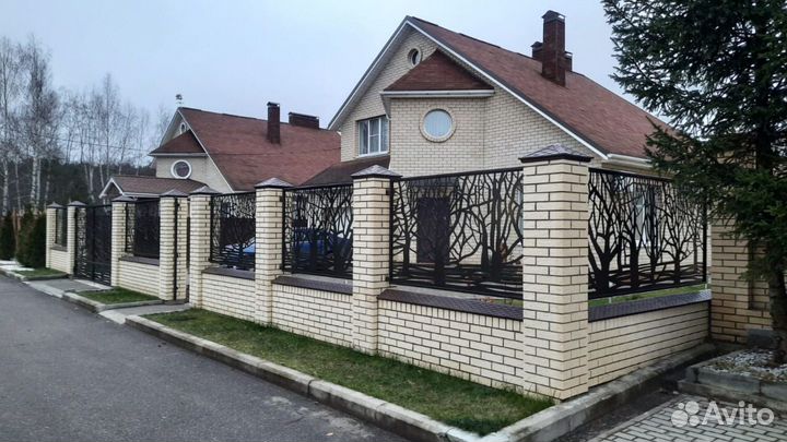 Парапет на забор заглушка ширина на 1 кирпич