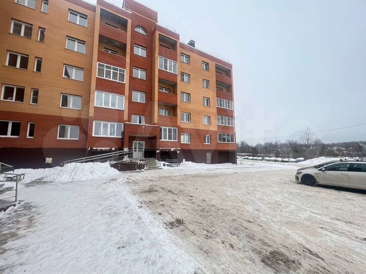 3-к. квартира, 96 м², 3/5 эт.