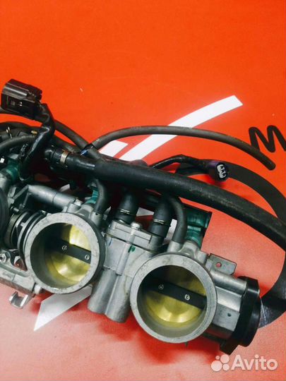 Блок дросселей Honda cbr1000rr 08-12