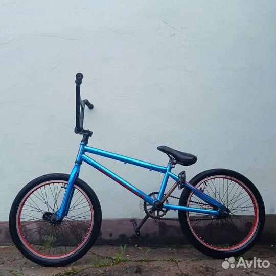 Велосипед BMX