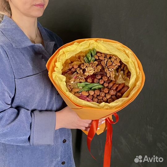 Букет из сухофруктов