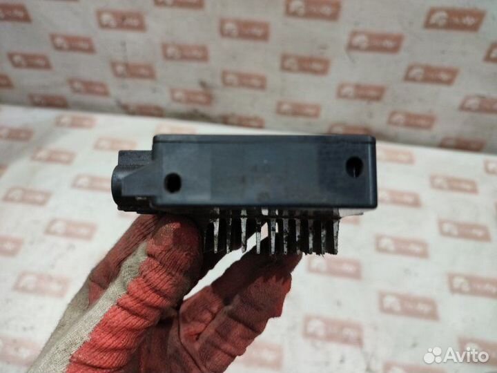 Блок управления вентилятором Mazda Cx-7 ER L3-VDT