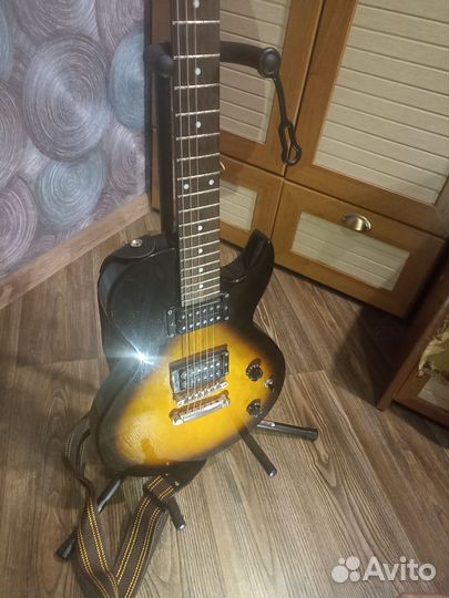 Электро гитара Cort CR 50