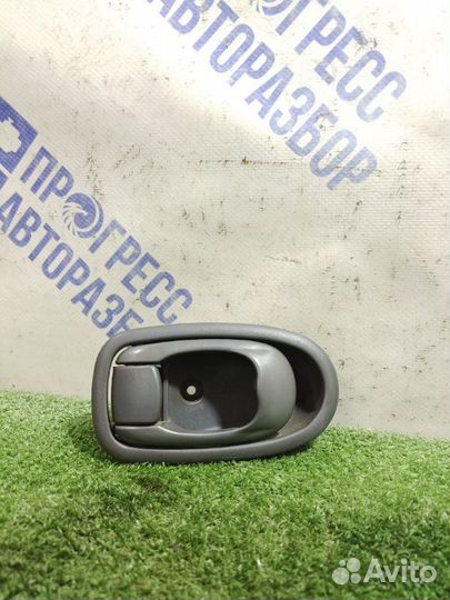 Ручка двери внутренняя задняя левая Kia Spectra