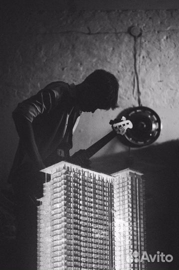 Преподаватель по гитаре, укулеле, бас-гитаре