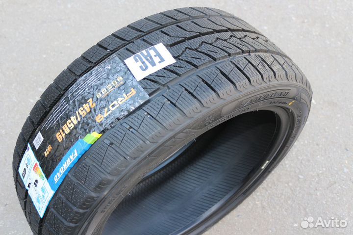 Farroad FRD79 245/45 R19 102V