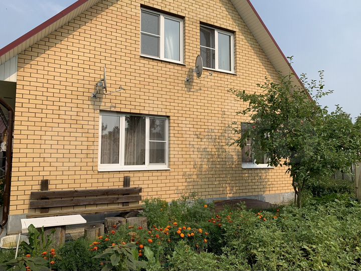 Коттедж 150 м² на участке 6 сот.