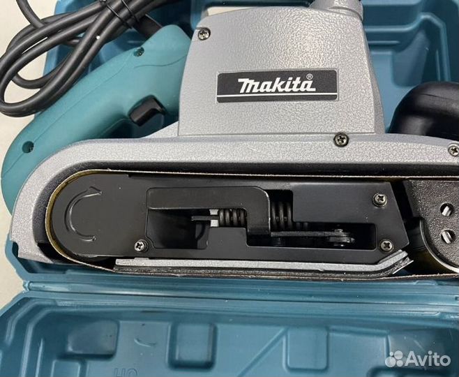 Ленточная шлифовальная машинка Makita 9403