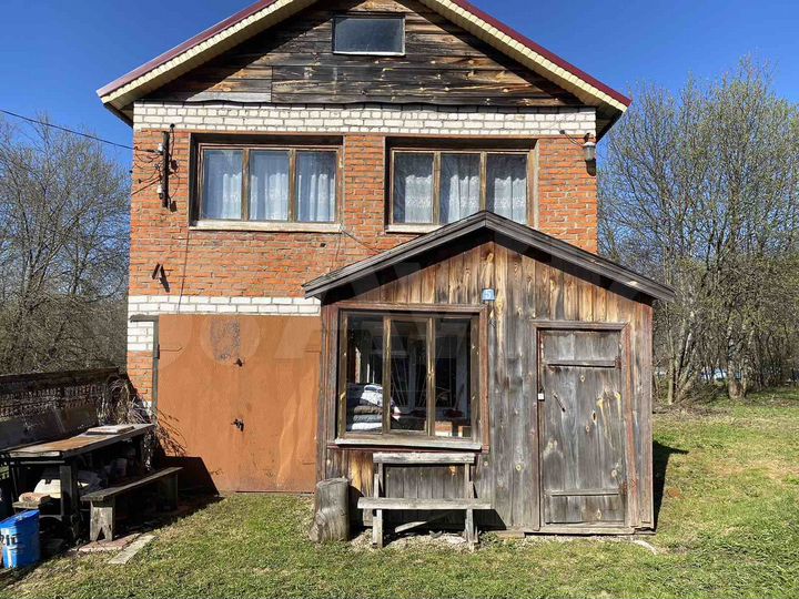 Дом 52 м² на участке 15 сот.