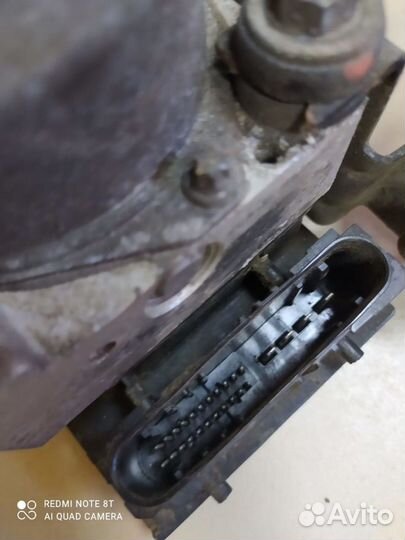 Блок ABS (насос) для Nissan Almera III (G15)