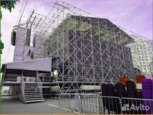 Строительные леса для сцен Layher траверсы/подиумы