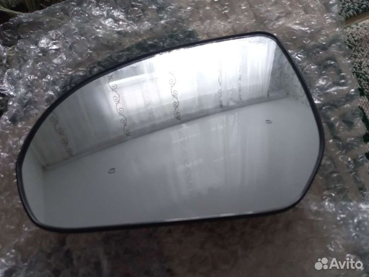 Зеркальный элемент на hyundai/KIA