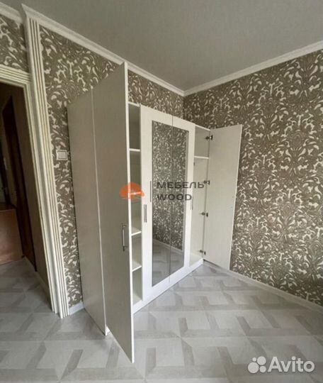 Шкаф распашной