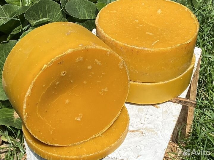 Воск пчелиный