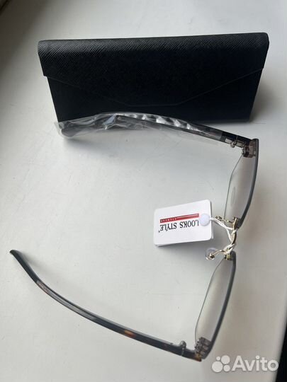 Солнцезащитные очки