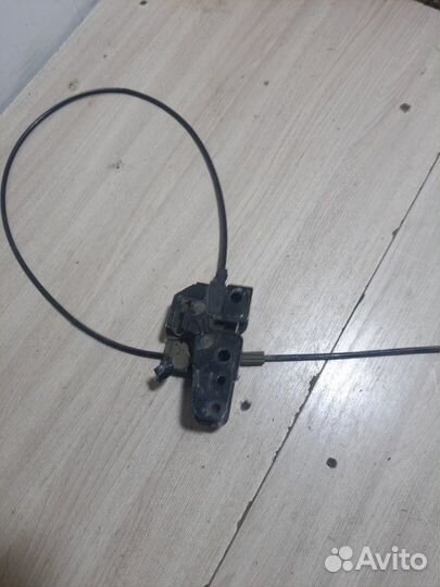 Замок капота Volkswagen Transporter Т5 1 2008