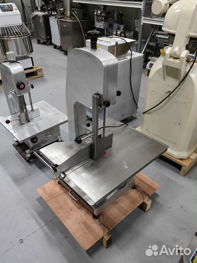 Пила для мяса ленточная JG-210