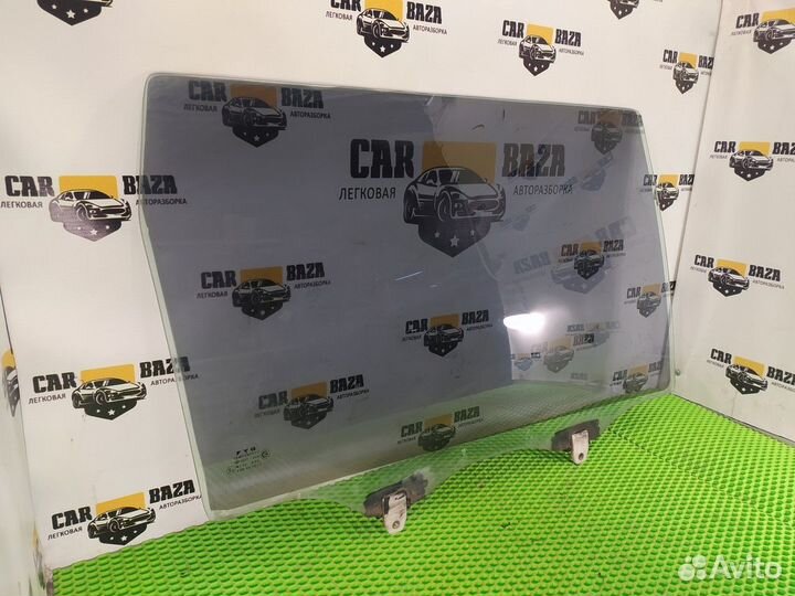 Стекло двери задней правой R Honda HR-V