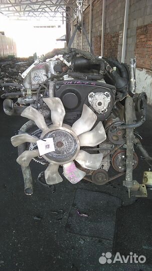 Двигатель nissan laurel C34 rb25de