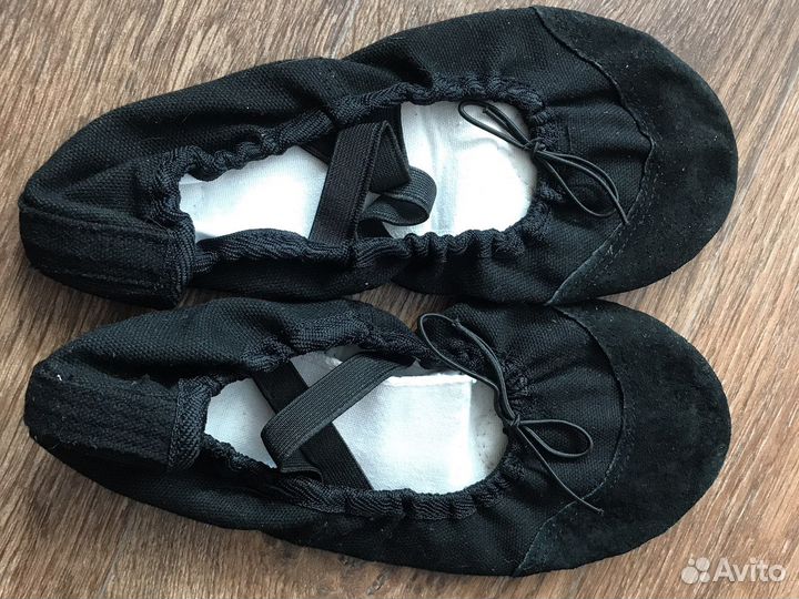 Балетки Новые белые и черные 27,5 р-р 43 (40-41)
