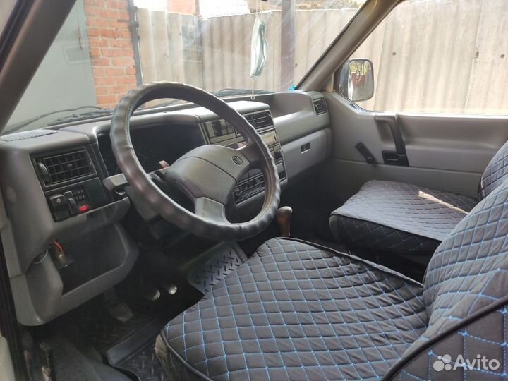 Volkswagen Transporter 2.4 МТ, 1993, 585 000 км