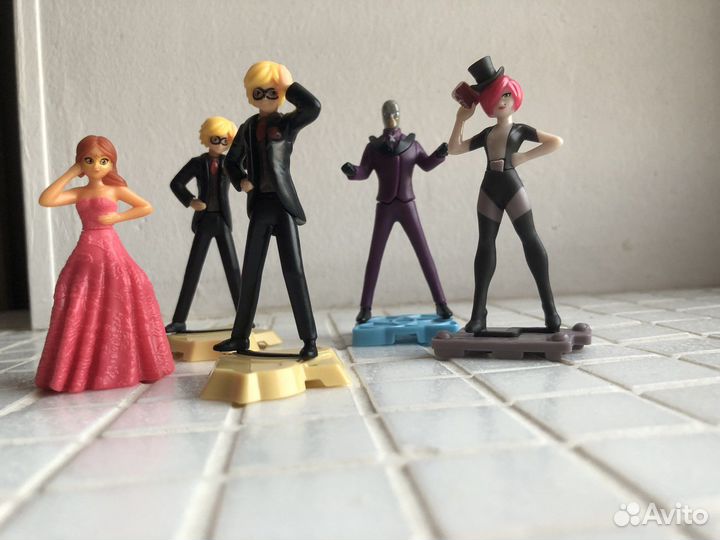 Леди баг и супер кот киндер 2022