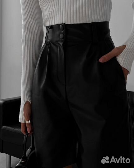 Шорты из эко кожи с высокой талией look online