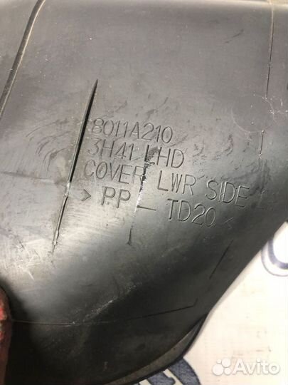 Накладка торпедо правая Mitsubishi Lancer