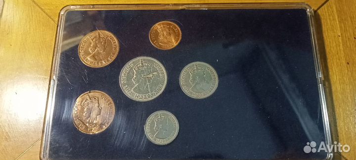 Монеты 1955-1956 г, 1 фунт 1989